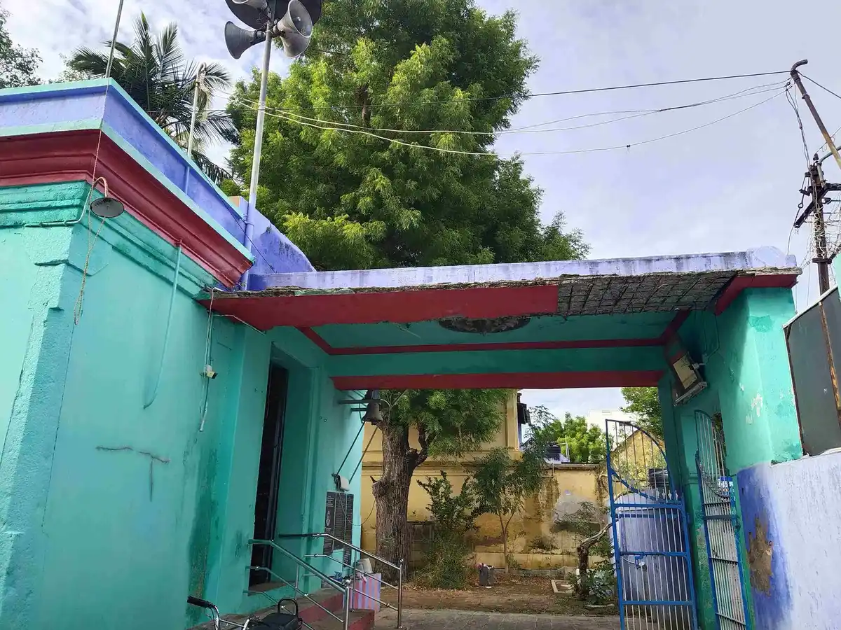 Arulmigu Selva Sundara Sithi Puthi Vinayagar Temple, Sattankulam - 628714 அருள்மிகு செல்வ சுந்தர சித்தி புத்தி விநாயகர் திருக்கோயில், Sattankulam - 628714, Thoothukudi - Ancient Temple Architecture and History Image 4