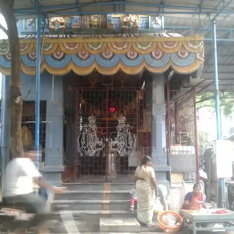 Arulmigu Selva Vinayagar and Krishna Koorathazhvar Temple, Alwarpet, Chennai - 600018 அருள்மிகு செல்வ விநாயகர் மற்றும் கரத்தாழ்வார் திருக்கோயில், ஆழ்வார்பேட்டை, சென்னை - 600018, Chennai - Ancient Temple Architecture and History Image 4