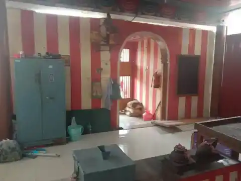 Arulmigu Selva Vinayagar And Ramakrishna Bajanai Madam, Poomarket, Tirupur - 641601 அருள்மிகு செல்வ விநாயகர் மற்றும் இராமகிருஷ்ண சன்மார்க்க பஜனை மடம், ஈஸ்வரன் கோயில், Poomarket, Tirupur - 641601, Tiruppur - Ancient Temple Architecture and History Image 2