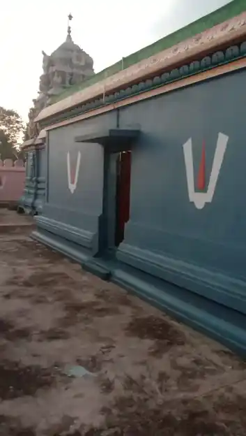 Arulmigu Selva Vinayagar Perunkarunai Mariamman And Lakshmi Narayana Perumal Temple, Madhampatti, Kuppanur - 641010 அருள்மிகு செல்வவிநாயகர் பெருங்கருணை மாரியம்மன் மற்றும் லட்சுமி நாராயணபெருமாள் திருக்கோயில், மாதம்பட்டி, குப்பனுர் - 641010, Coimbatore - Ancient Temple Architecture and History Image 4