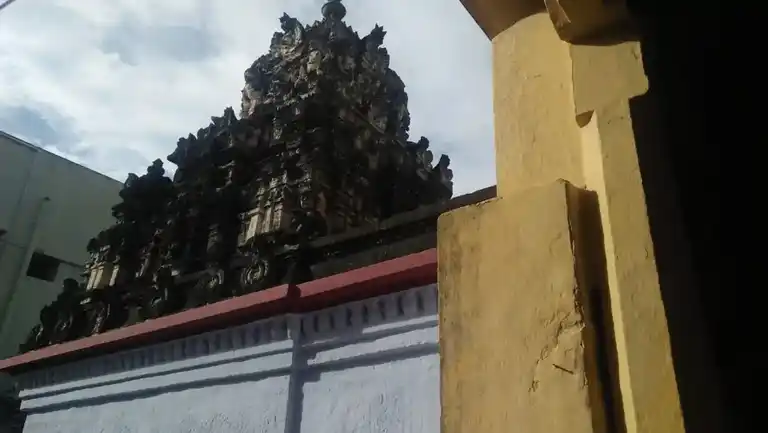 Arulmigu Selva Vinayagar Temple, Langura Strret, Tiruvallur - 602001 Arulmigu Selva Vinayagar Temple, Langura Strret, Tiruvallur - 602001, Tiruvallur - Ancient Temple Architecture and History Image 3