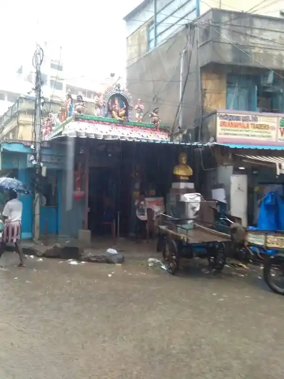 Arulmigu Selva Vinyagar A Ilaikattu Vinaygar Temple, Parrys, Chennai - 600001 அருள்மிகு செல்வ விநாயகர் என்ற இலைகட்டு விநாயகர் திருக்கோயில், பாரிமுனை, சென்னை - 600001, Chennai - Ancient Temple Architecture and History Image 2