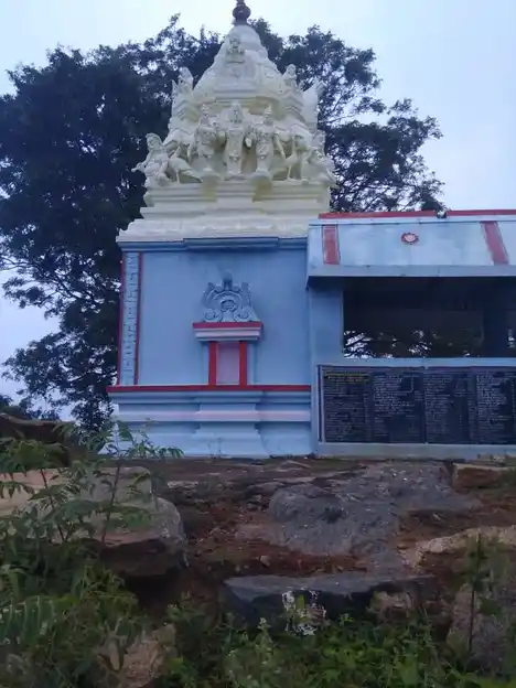 Arulmigu Selvamalai Murugan Temple, Andiyappanur - 635701 அருள்மிகு செல்வமலை முருகன் திருக்கோயில், ஆண்டியப்பனூர் - 635701, Thirupathur - Ancient Temple Architecture and History Image 9