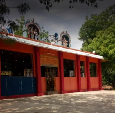 Arulmigu Selvamalai Murugar Temple, Vadapudupattu - 635802 அருள்மிகு செல்வமலை முருகர் திருக்கோயில், வடக்குப்பட்டு - 635802, Thirupathur - Ancient Temple Architecture and History Image 6