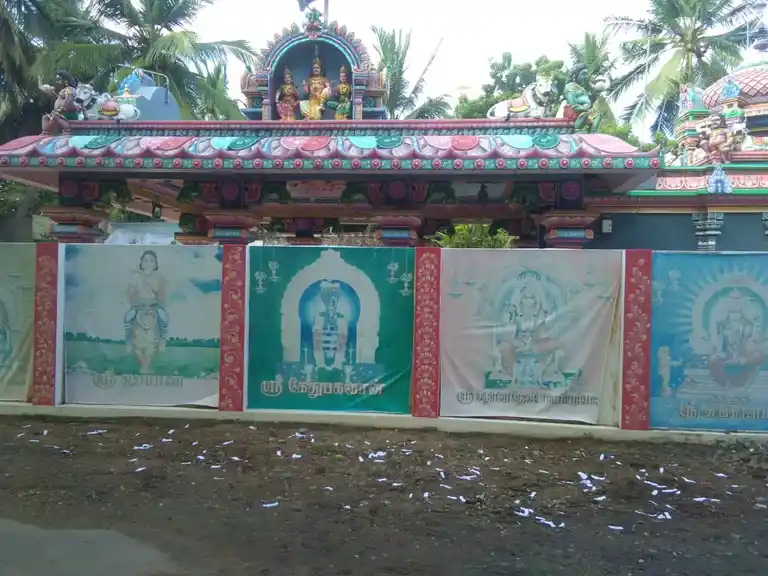 Arulmigu Selvavinayagar and Pizhaiporutha Ayyanar Temple, Keezhaperumpallam - 609107 அருள்மிகு செல்வ விநாயகர் பழிபொறுத்த அய்யனார் திருக்கோயில், கீழபெரும்பள்ளம் - 609107, Mayiladuthurai - Ancient Temple Architecture and History Image 5