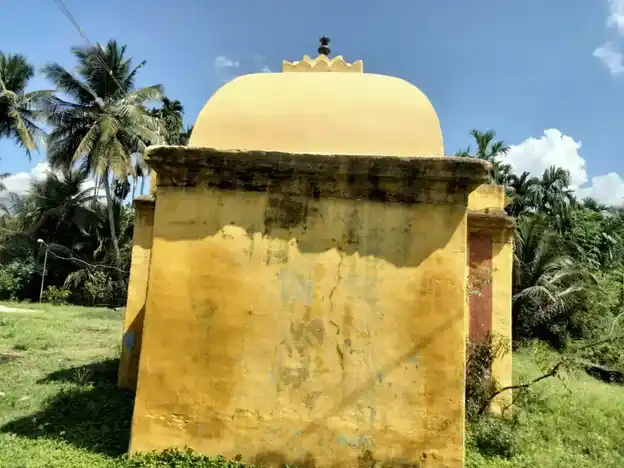 Arulmigu Selvavinayagar And Sendrayaperuamal Temple, Kurichi - 636104 அருள்மிகு செல்வவிநாயகர் மற்றும் சென்றாயபெருமாள் திருக்கோயில், Kurichi - 636104, Salem - Ancient Temple Architecture and History Image 7