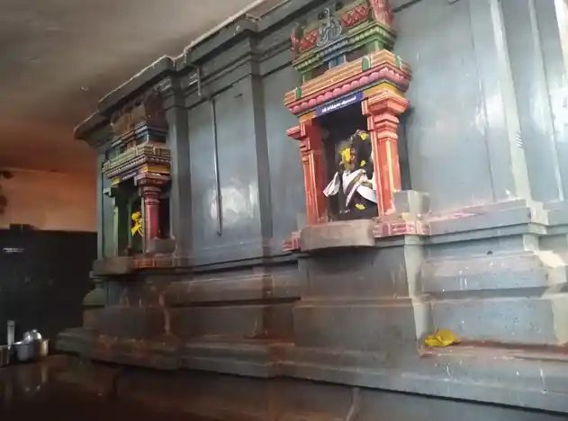 Arulmigu Selvavinayagar Selvakaliyamman Temple, Sankiliyandapuram, Thiruchirappalli - 620004 அருள்மிகு செல்வவிநாயகர் மற்றும் செல்வகாளியம்மன் திருக்கோயில், சங்கிலியாண்டபுரம், Thiruchirappalli - 620004, Thiruchirappalli - Ancient Temple Architecture and History Image 3