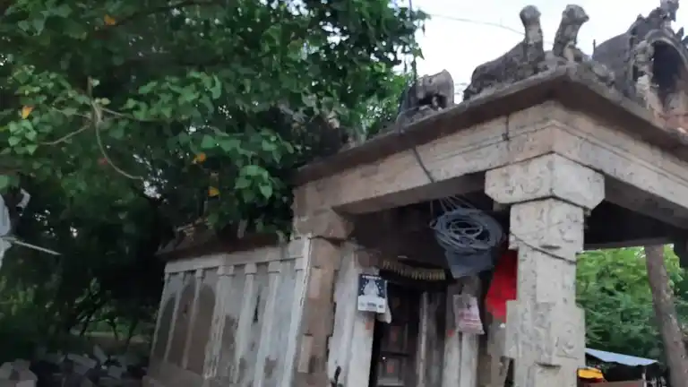 Arulmigu Selvavinayagar Temple, Sellangkuppam - 605402 அருள்மிகு செல்வவிநாயகர் திருக்கோயில், Sellangkuppam - 605402, Viluppuram - Ancient Temple Architecture and History Image 4