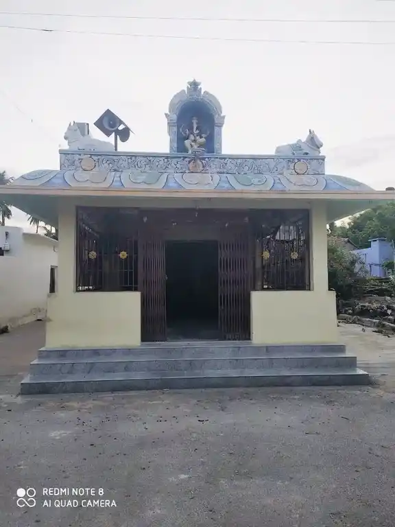 Arulmigu Selvavinayagar Temple, Varunthiyapalayam, Kodumudi - 638151 Temple