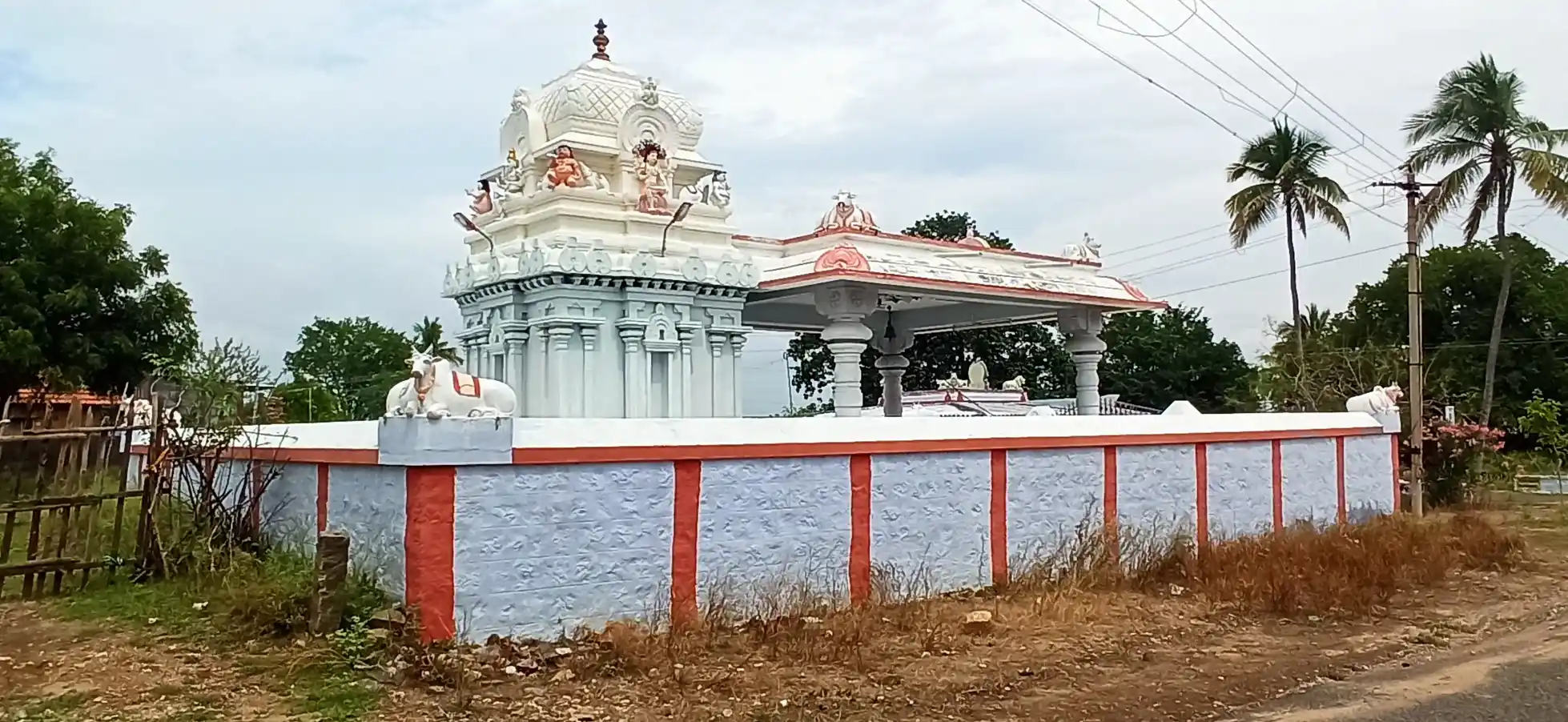 Arulmigu Selvavinayaker Temple, Kottaimulanur, Moolanur - 638106 அருள்மிகு செல்வவிநாயகர் திருக்கோயில், கோட்டை மருதூர், சின்ன மருதூர் - 638106, Tiruppur - Ancient Temple Architecture and History Image 2