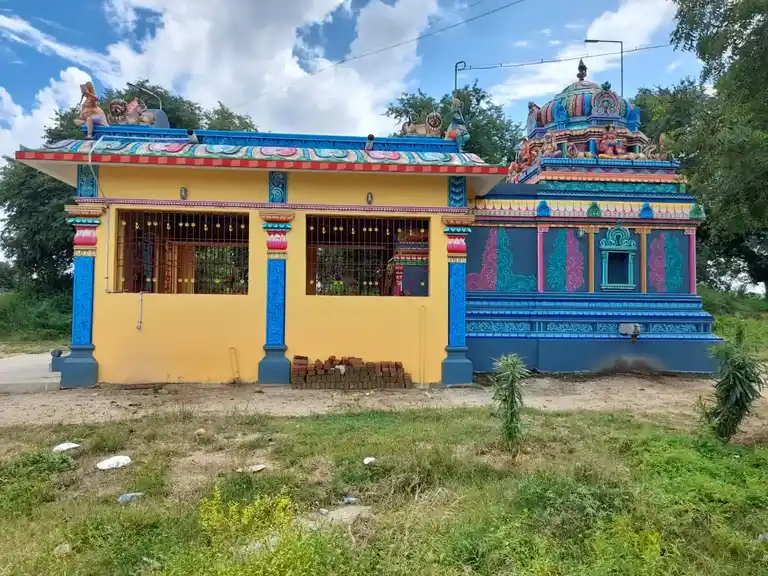 Arulmigu Selvi Pidariyamman Temple, Vada Kadapanthangal - 631302 அருள்மிகு செல்வி பிடாரியம்மன் திருக்கோயில், வடகடப்பந்தாங்கள் - 631302, Ranipet - Ancient Temple Architecture and History Image 2