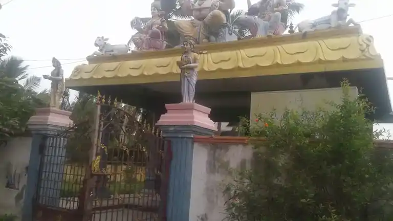 Arulmigu Sembadavinayagar Temple, Panaiyapuram - 605601 Arulmigu Sembadavinayagar Temple, Panaiyapuram - 605601, Viluppuram - Ancient Temple Architecture and History Image 4