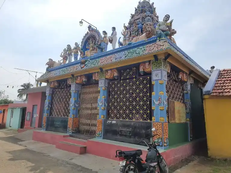 Arulmigu Sembiamman Temple, Tippanahalli - 635202 அருள்மிகு செம்பியம்மன் திருக்கோயில், Tippanahalli - 635202, Dharmapuri - Ancient Temple Architecture and History Image 3
