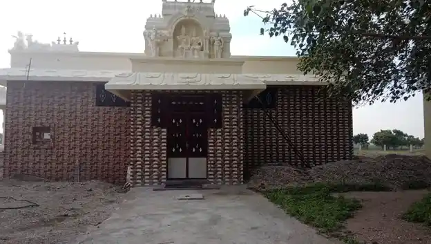 Arulmigu Semburayar Temple, Kandasamipuram - 628911 அருள்மிகு செம்புராயர் திருக்கோயில், Kandasamipuram - 628911, Thoothukudi - Ancient Temple Architecture and History Image 4