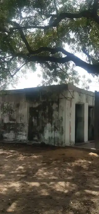 Arulmigu Semmaneriyamman Temple, V.Saathanur - 605652 அருள்மிகு செம்மனேரியம்மன் திருக்கோயில், V.Saathanur - 605652, Viluppuram - Ancient Temple Architecture and History Image 2