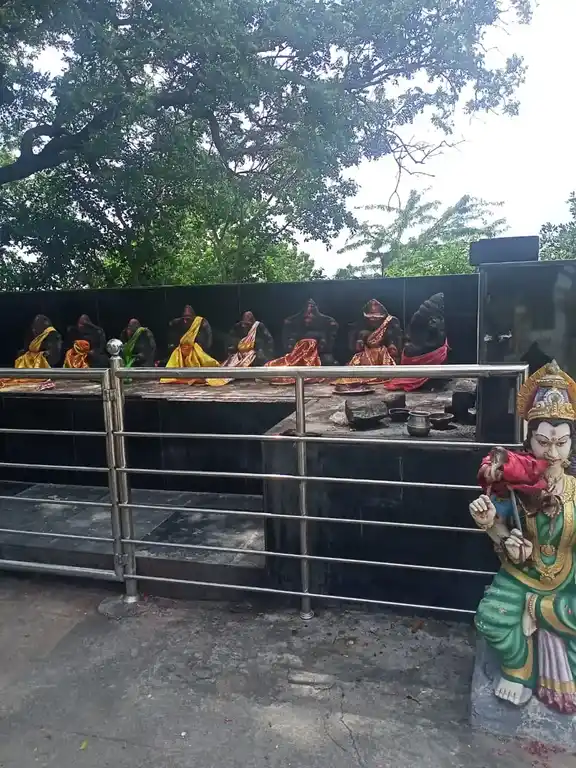 Arulmigu Semmiyamman Temple, Lathuvadi - 636105 அருள்மிகு செம்பியம்மன் திருக்கோயில், Lathuvadi - 636105, Salem - Ancient Temple Architecture and History Image 4