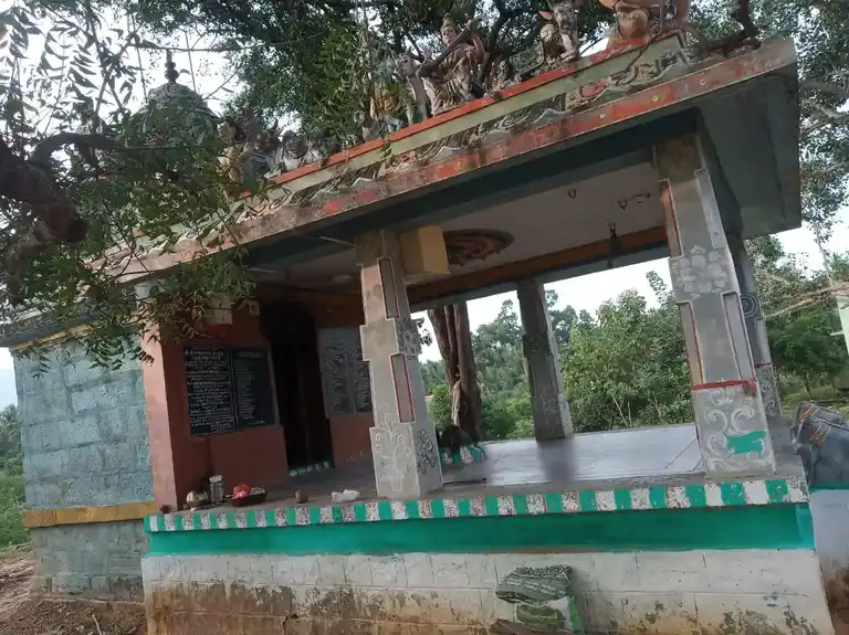 Arulmigu Senbaga Vinayagar And Ninaithathai Muditha Vinayagar Temple, Manappacheri - 625101