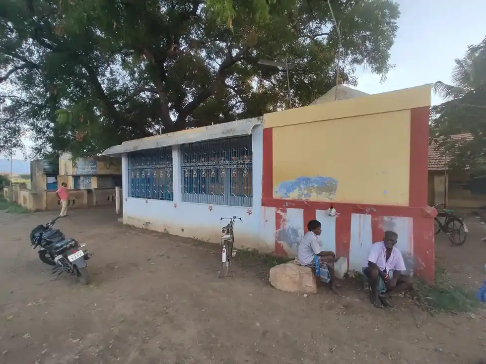 Arulmigu Senbaha Vinayagar Temple, Malayagoundenpatty - 624201 அருள்மிகு செண்பக விநாயகர் திருக்கோயில், Malayagoundenpatty - 624201, Dindigul - Ancient Temple Architecture and History Image 2