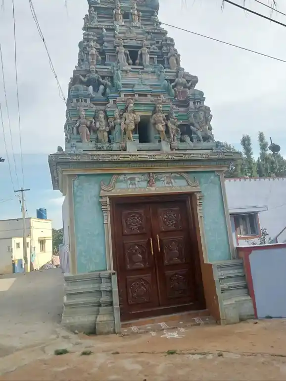 Arulmigu Senbhaha Sidhi Vinayagar Temple, Sirumalaipudur - 624003 அருள்மிகு செண்பக சித்தி விநாயகர் திருக்கோவில், Sirumalaipudur - 624003, Dindigul - Ancient Temple Architecture and History Image 2