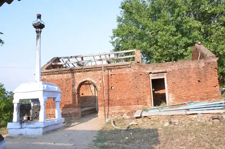 Arulmigu Sendraya Perumal Temple, Patlur - 638314 Arulmigu Sendraya Perumal Temple, Patlur - 638314, Erode - Ancient Temple Architecture and History Image 8
