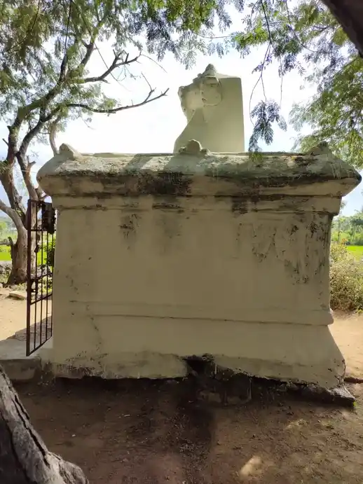 Arulmigu Sendraya Swamy Temple, Pulikal, Yelangalpatti - 636808 அருள்மிகு சென்றாயசுவாமி திருக்கோயில், Pulikal, Yelangalpatti - 636808, Dharmapuri - Ancient Temple Architecture and History Image 2