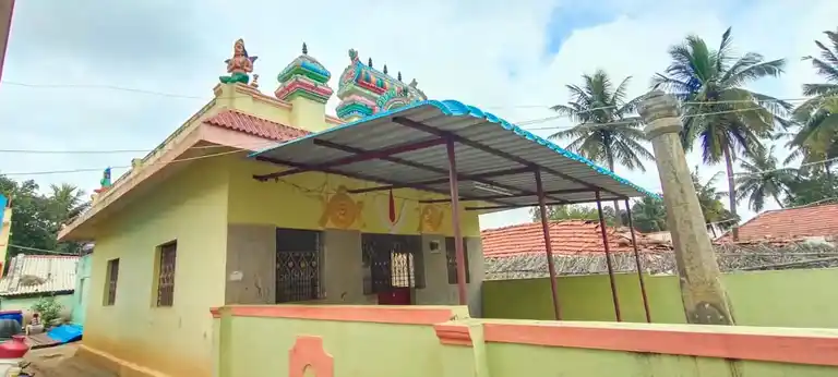 Arulmigu Sendraya Swamy Temple, Sathanoor - 635107 அருள்மிகு சென்றாயசாமி திருக்கோயில், Sathanoor - 635107, Krishnagiri - Ancient Temple Architecture and History Image 2