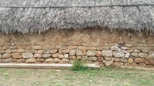 Arulmigu Sendrayaperumal Temple, Arasanatham - 637020 அருள்மிகு சென்றாயப்பெருமாள் திருக்கோயில், Arasanatham - 637020, Namakkal - Ancient Temple Architecture and History Image 3