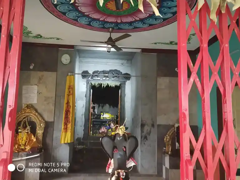 Arulmigu Sendrayaperumal Temple, Elathur, Kamalapuram - 636309 அருள்மிகு சென்றாய பெருமாள் திருக்கோயில், Elathur, Kamalapuram - 636309, Salem - Ancient Temple Architecture and History Image 3