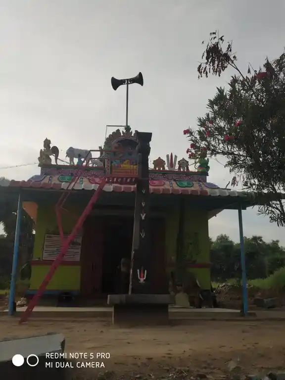 Arulmigu Sendrayaperumal Temple, Elathur, Kamalapuram - 636309 அருள்மிகு சென்றாய பெருமாள் திருக்கோயில், Elathur, Kamalapuram - 636309, Salem - Ancient Temple Architecture and History Image 5