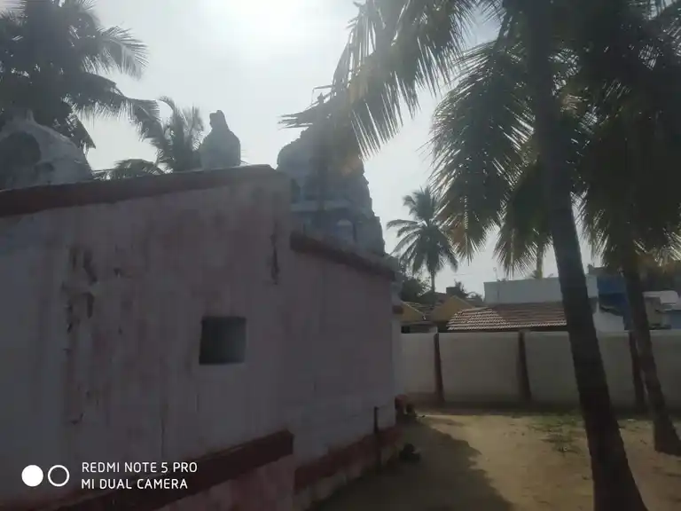 Arulmigu Sendrayaperumal Temple, Karuvalli, Poosaripatti - 636305 அருள்மிகு சென்றாய பெருமாள் திருக்கோயில், Karuvalli, Poosaripatti - 636305, Salem - Ancient Temple Architecture and History Image 3