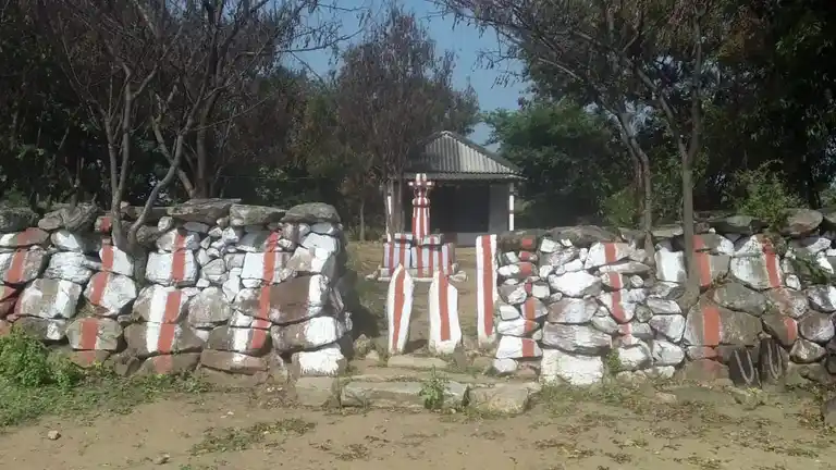 Arulmigu Sendrayaperumal Temple, Marakottai, Omalur - 636455 Arulmigu Sendrayaperumal Temple, Marakottai, Omalur - 636455, Salem - Ancient Temple Architecture and History Image 8