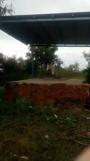 Arulmigu Sendrayaperumal Temple, Pachaipalli, Omalur - 636455 அருள்மிகு சென்றாய பெருமாள் திருக்கோயில், Pachaipalli, Omalur - 636455, Salem - Ancient Temple Architecture and History Image 3