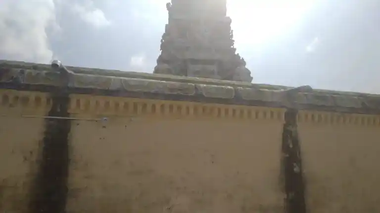 Arulmigu Sendrayaperumal Temple, Pagalpatty Pirivu Road, Pagalpatty - 636304 அருள்மிகு சென்றாயப்பெருமாள் திருக்கோயில், பாகல்பட்டி பிரிவு ரோடு, பகல்பட்டி - 636304, Salem - Ancient Temple Architecture and History Image 8