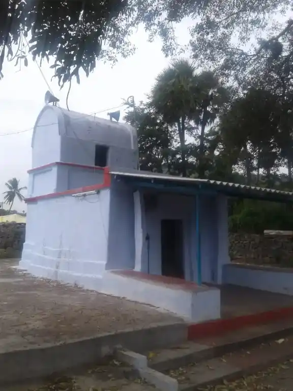 Arulmigu Sendrayaperumal Temple, Poosaripatty - 636305 அருள்மிகு சென்றாயப் பெருமாள் திருக்கோயில், Poosaripatty - 636305, Salem - Ancient Temple Architecture and History Image 4