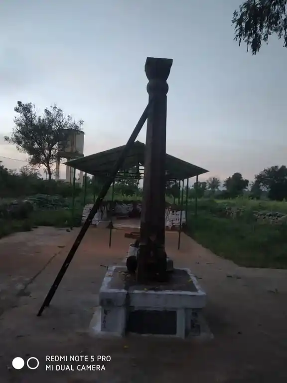 Arulmigu Sendrayaperumal Temple, Segalpetty Kundukkal, Kundakkal - 636351 அருள்மிகு சென்றாயப்பெருமாள் திருக்கோயில், Segalpetty Kundukkal, Kundakkal - 636351, Salem - Ancient Temple Architecture and History Image 9