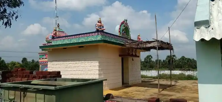 Arulmigu Sendrayaperumal Temple, Sikkampatti - 636502 Arulmigu Sendrayaperumal Temple, Sikkampatti - 636502, Salem - Ancient Temple Architecture and History Image 2