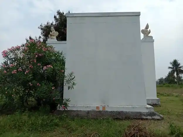 Arulmigu Sendrayaperumal Temple, Thippampatti - 636202 அருள்மிகு பெருமாள் திருக்கோயில், Thippampatti - 636202, Dharmapuri - Ancient Temple Architecture and History Image 4