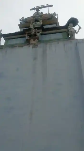 Arulmigu Sendrayaperumal Temple, Tindamangalam - 636455 Arulmigu Sendrayaperumal Temple, Tindamangalam - 636455, Salem - Ancient Temple Architecture and History Image 3