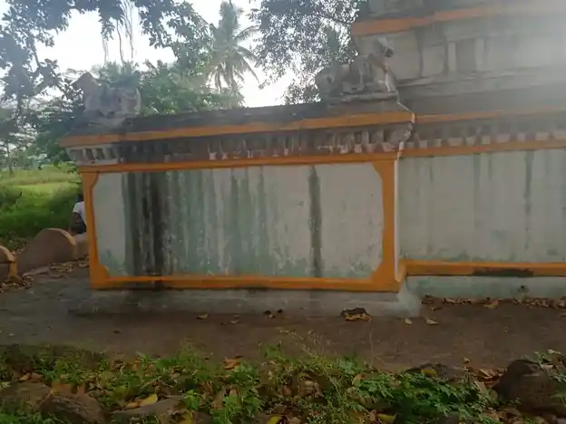 Arulmigu Sendrayasamy Temple, Jittandahalli - 636805 அருள்மிகு சென்றாயசாமி திருக்கோயில், Jittandahalli - 636805, Dharmapuri - Ancient Temple Architecture and History Image 2