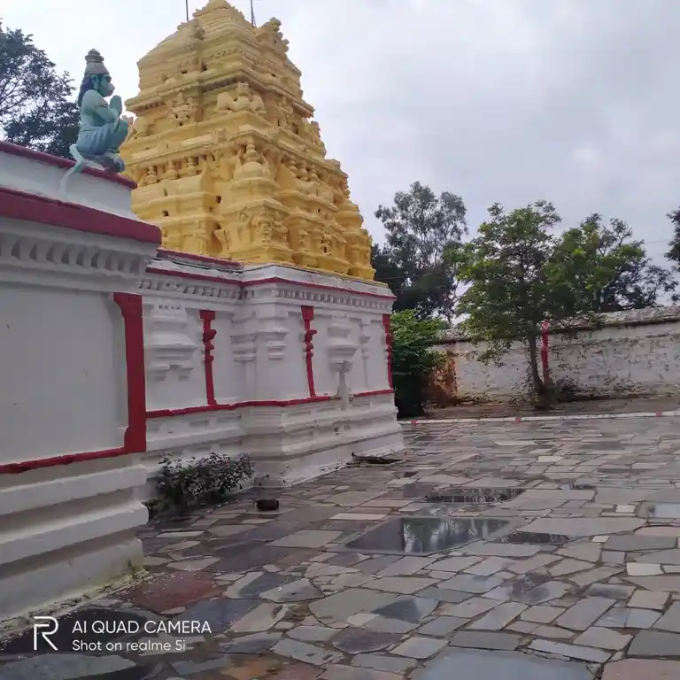 Arulmigu Sendrayaswamy Temple, Elavadai - 635305 அருள்மிகு சென்றாயசாமி திருக்கோயில், மருதிப்பட்டி, மருதிப்பட்டி - 635305, Dharmapuri - Ancient Temple Architecture and History Image 2