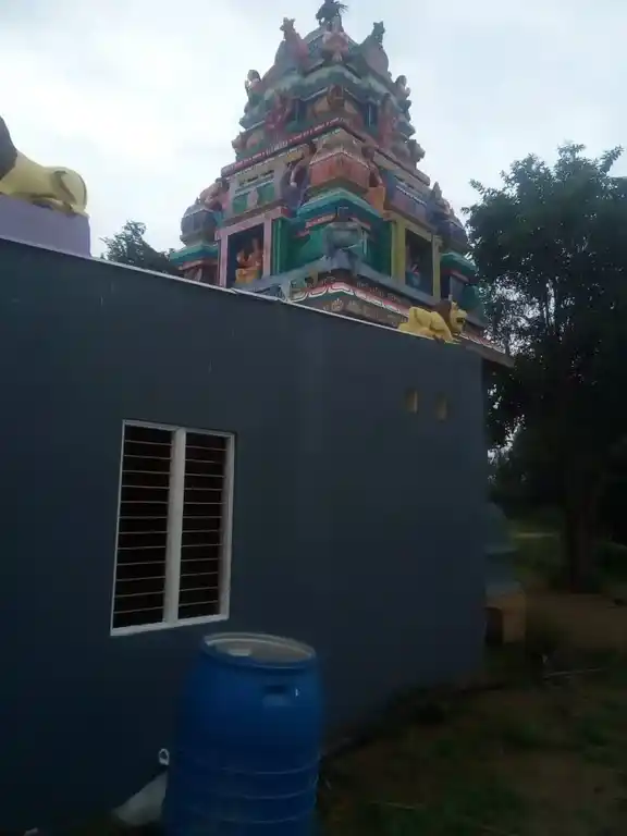 Arulmigu Sendrayaswamy Temple, M Pallipatti, B.Pallipatti - 636905 அருள்மிகு சென்றாய சுவாமி திருக்கோயில், M Pallipatti, B.Pallipatti - 636905, Dharmapuri - Ancient Temple Architecture and History Image 3