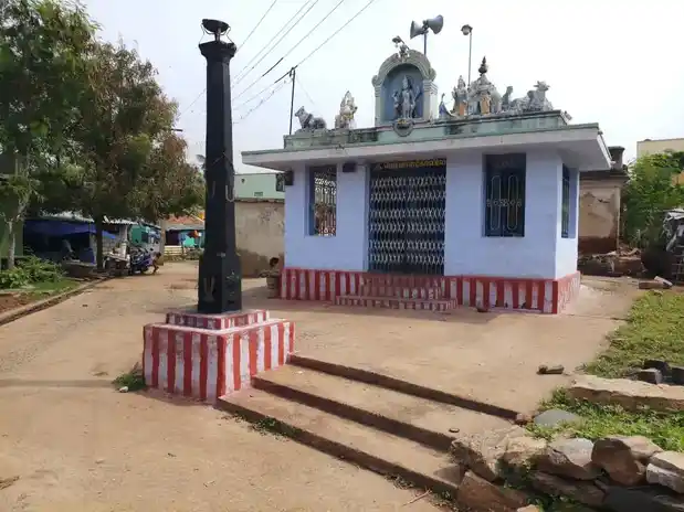 Arulmigu Senduvaliperumal Temple, Chikanampatti - 624706 அருள்மிகு செண்டுவழி பெருமாள் திருக்கோயில், Chikanampatti - 624706, Dindigul - Ancient Temple Architecture and History Image 2
