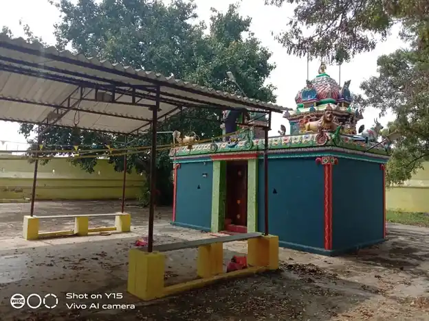 Arulmigu Sengal Nachiamman Temple, Kailayapuram - 636902 அருள்மிகு செங்கல் நாச்சியம்மன் திருக்கோயில், Kailayapuram - 636902, Dharmapuri - Ancient Temple Architecture and History Image 3