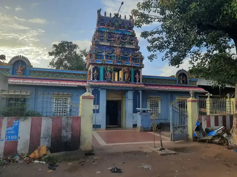 Arulmigu Sengalamman Temple, Sembulivaram - 600067 அருள்மிகு செங்காளம்மன் திருக்கோயில், செம்புலிவரம், செம்புலிவரம் - 600067, Tiruvallur - Ancient Temple Architecture and History Image 7