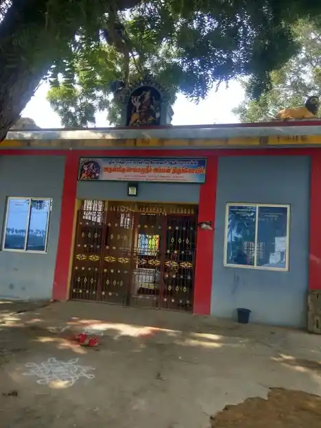 Arulmigu Sengalaniamman Temple, Near Railway Station, Kuppamkandigai - 631209 அருள்மிகு செங்கழனியம்மன் திருக்கோயில், Near Railway Station, Kuppamkandigai - 631209, Tiruvallur - Ancient Temple Architecture and History Image 3