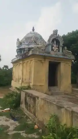 Arulmigu Sengaluneer Vinayagar Temple, Melaiyur - 609107 அருள்மிகு செங்கழுநீர் விநாயகர் கோவில், மேலையூர், Melaiyur - 609107, Mayiladuthurai - Ancient Temple Architecture and History Image 3