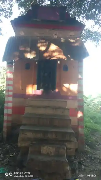 Arulmigu Sengamadai Ayyanar Temple, Irumbadi - 625205
