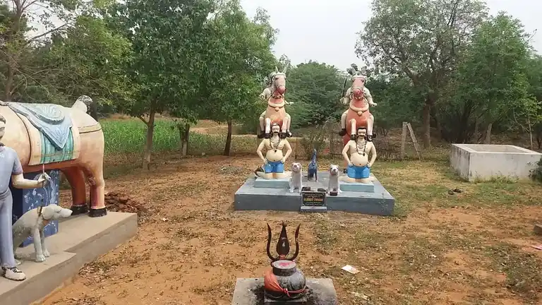 Arulmigu Sengamala Andavar Temple, Keelakolathur - 621715 அருள்மிகு செங்கமலஆண்டவர் திருக்கோயில், Keelakolathur - 621715, Ariyalur - Ancient Temple Architecture and History Image 2