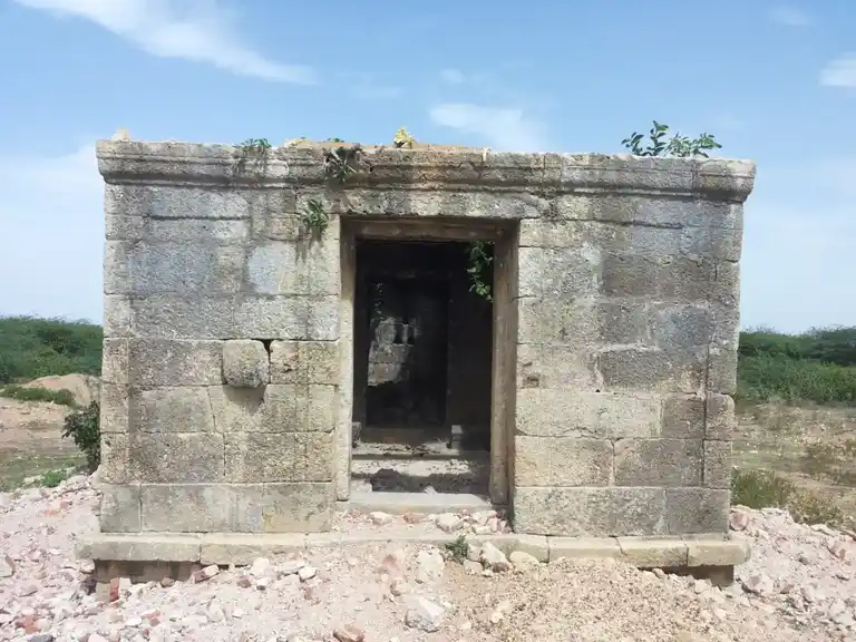 Arulmigu Sengamalai Andavar Temple, Nerinjikorai - 621704 Temple