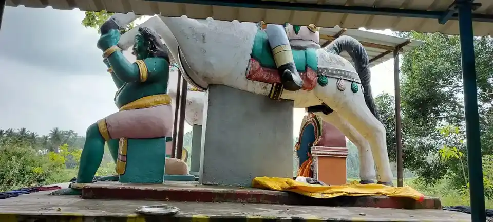 Arulmigu Sengamalaiamman Temple, Sirankadu - 624624 அருள்மிகு செங்கமலையம்மன் திருக்கோயில், Sirankadu - 624624, Dindigul - Ancient Temple Architecture and History Image 2